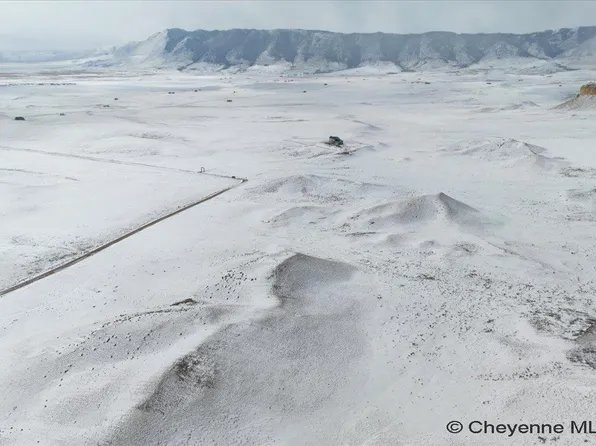 102 Wild Horse Rd, Laramie, WY 82070