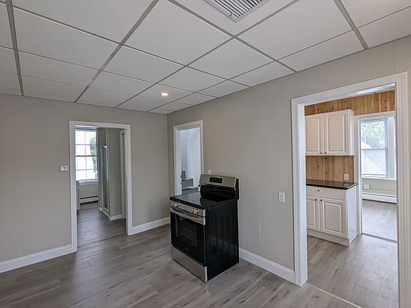 5th image of 684 Park Ave #2