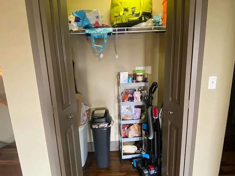 581 Hillside Dr — Photo 8
