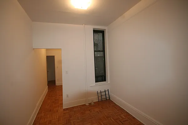 Rented by HH Realty | media 7