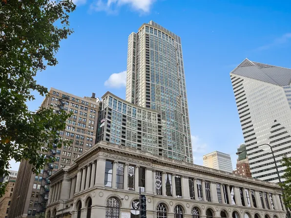 130 N Garland Ct APT 1201, Chicago, IL 60602