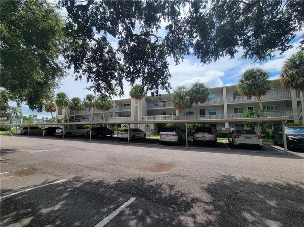 946 Virginia St APT 304, Dunedin, FL 34698