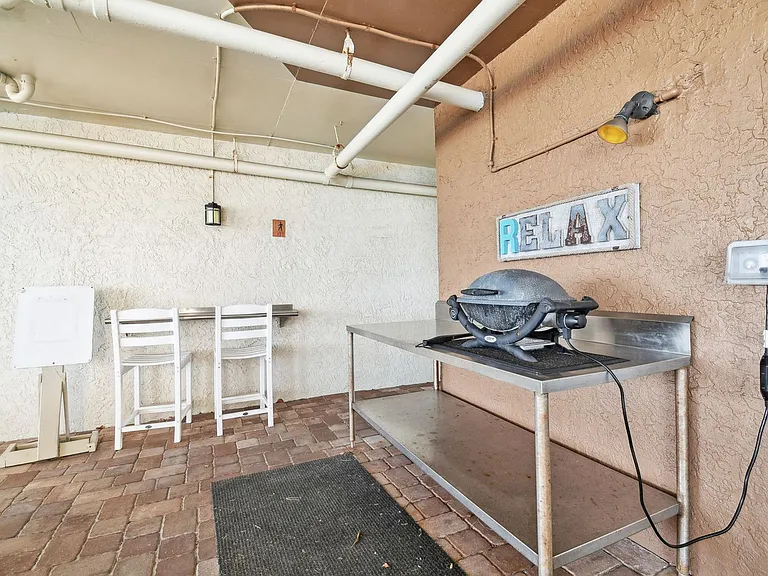 15400 Gulf Blvd #ID1546427P — Photo 19