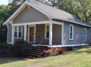 57 13th St SE, Hickory, NC 28602