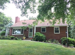 1274 Overlook Dr, Washington, PA