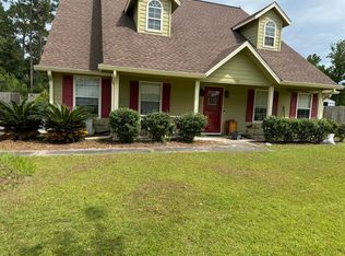 146 Cardinal St, Woodbine, GA 31569