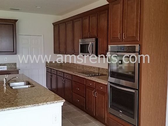 2nd image of 16157 Mead St