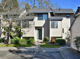 1985 Windmill Cir, Santa Rosa, CA 95403