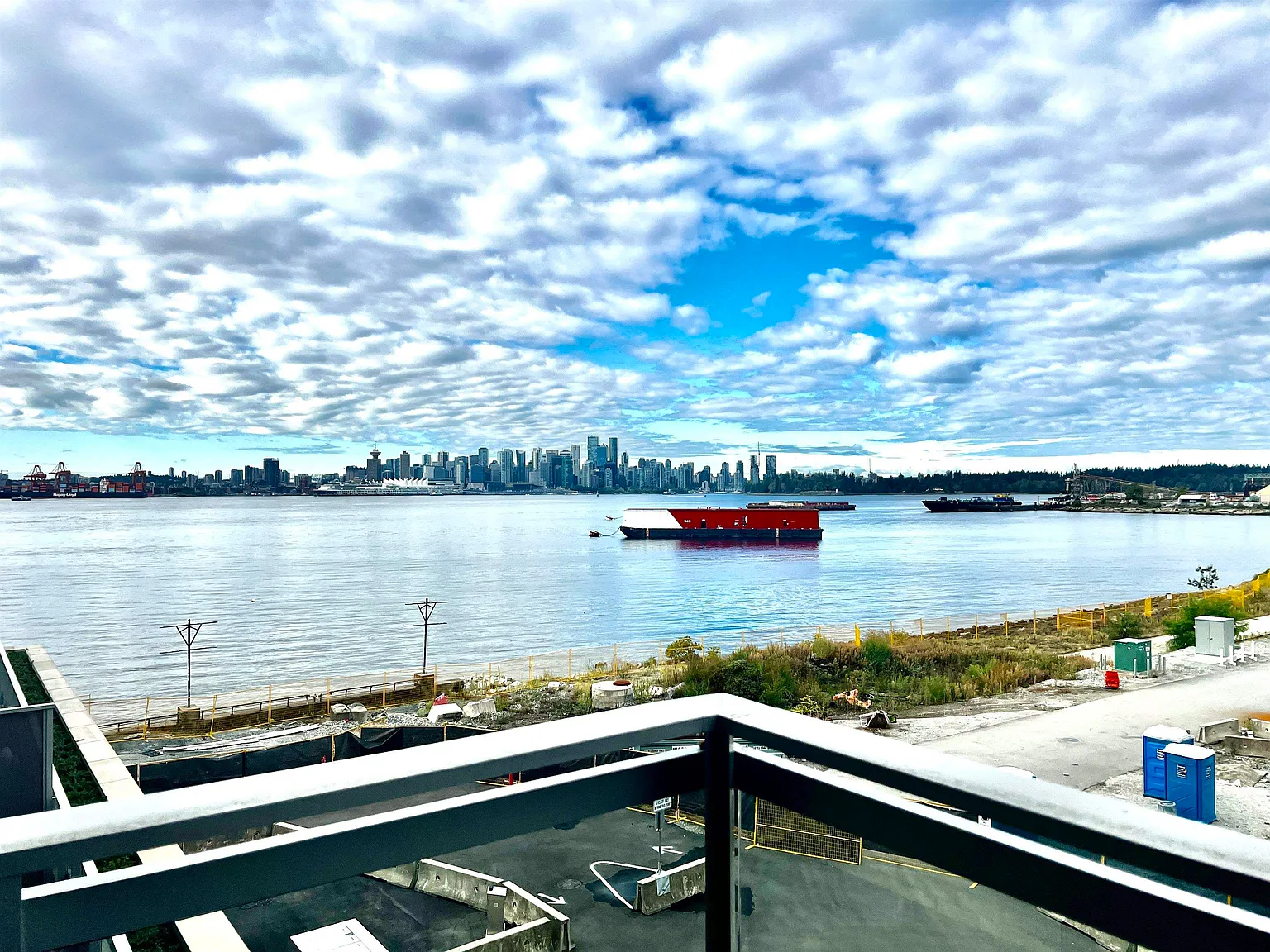 2 bed, 1140 sqft, $4,850 — Photo 2