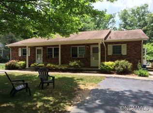 260 Edgewood Rd, Asheville, NC 28804