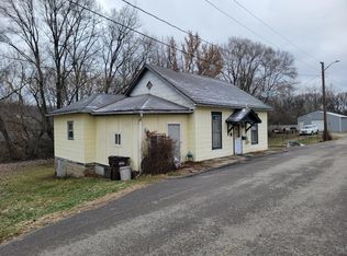 178 W 4th St, Aurora, IN 47001