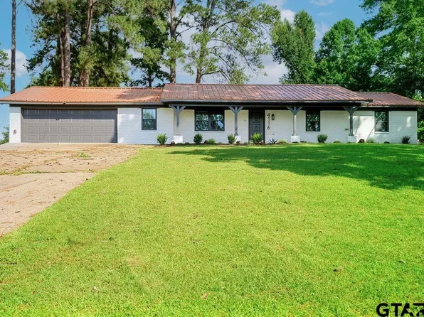 4116 Lakeshore Dr, Lone Star, TX 75668