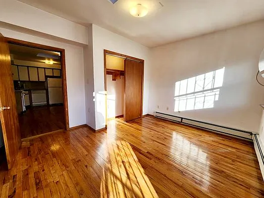 Rented by Brooklyn Property Group LLC | media 15