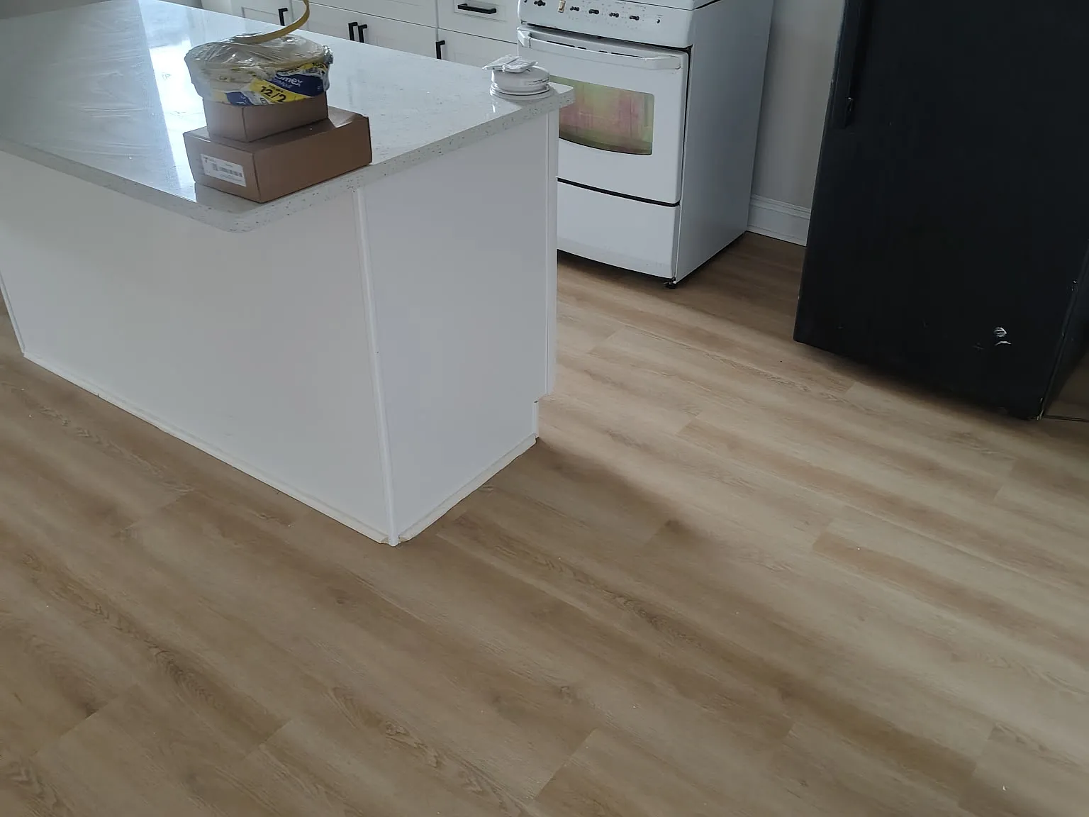 1 bed, 600 sqft, $1,050 — Photo 2