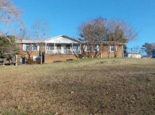 1221 Chatwood Dr, Anniston, AL 36206