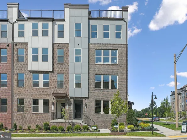 8560 Lovelace St #116, Manassas, VA 20109