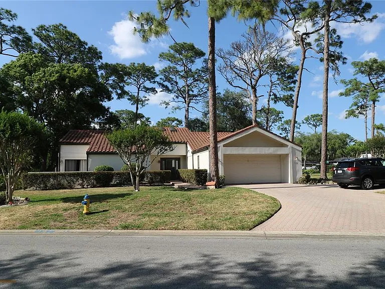 5424 Saddlebrook Way — Photo 2