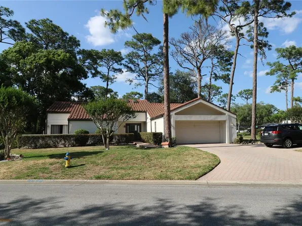 5424 Saddlebrook Way, Zephyrhills, FL 33543