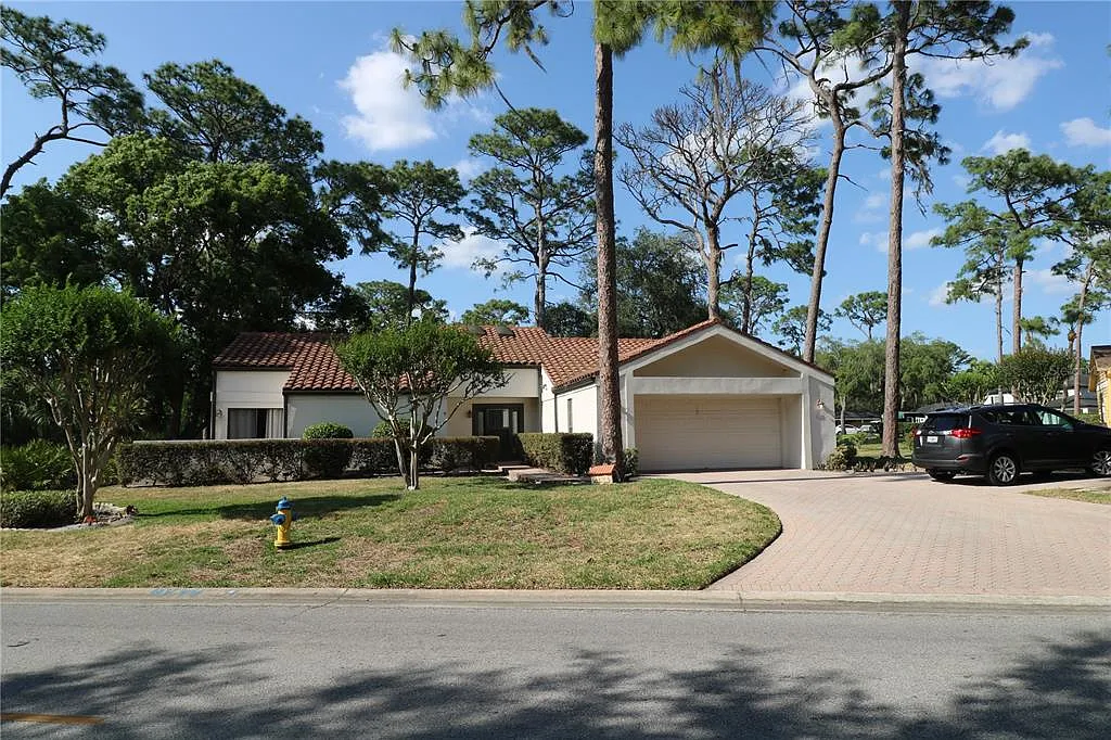 Building Photo - 5424 Saddlebrook Way