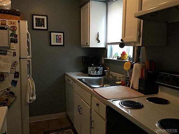 5th image of 17 Parkview Ct