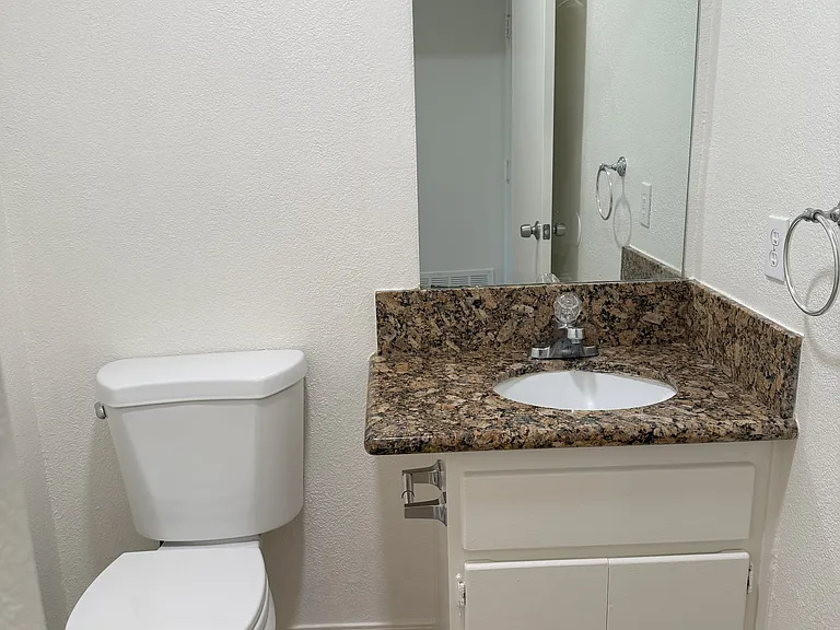 12009 Aspen Cir — Photo 13