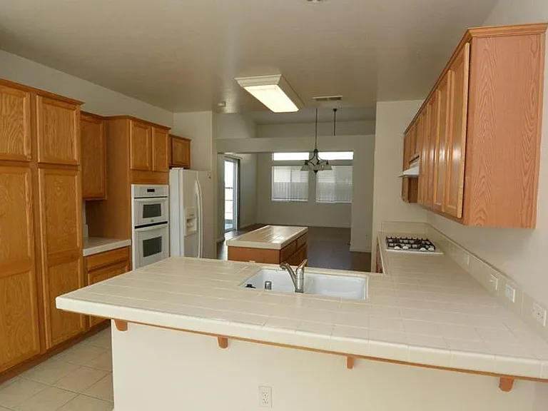 3204 N Kayenta St — Photo 6