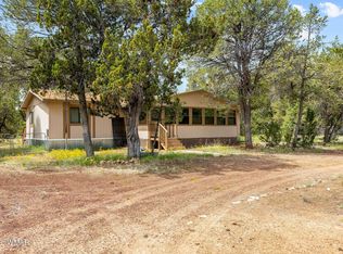 3067 Ponderosa Rd, Overgaard, AZ 85933