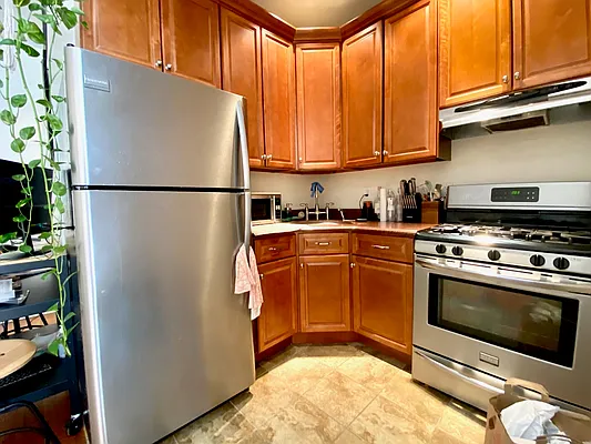 Rented by Corcoran | media 3