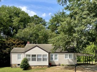 8449 Dorris Rd, Douglasville, GA 30134