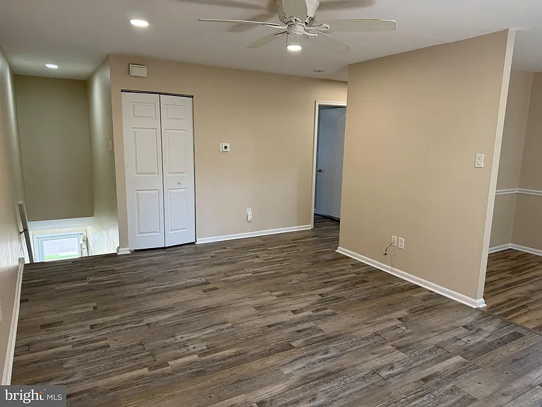 4515 Rosemarie Dr — Photo 4