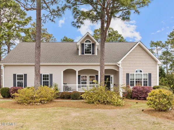 300 Gambrel Way, Cape Carteret, NC 28584