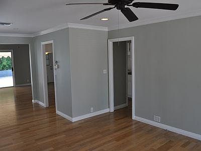 4th image of 6709 Alcove Ave