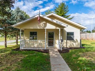 618 S Peters St, Garrett, IN 46738