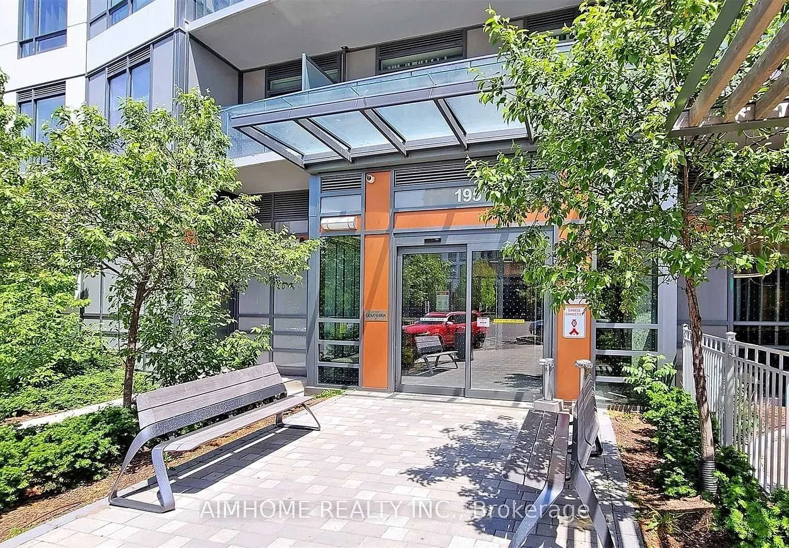 2 bed, $2,530 — Photo 2