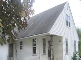 13431 E Loran Rd, Mount Carroll, IL 61053