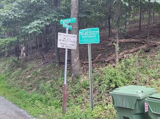 1881 Ridge Rd, Haymarket, VA 20169