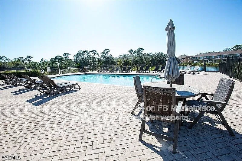 3 bed, 2.0 bath, 1540 sqft, $1,495 — Photo 2