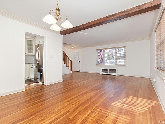 4th image of 5 Peck Avenue #58B