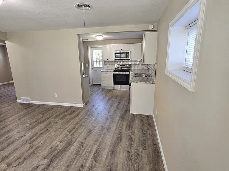 6132 Bay Shore Rd — Photo 5