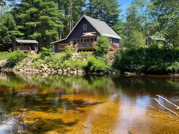 25 Bearcamp River Road, Ossipee, NH 03890