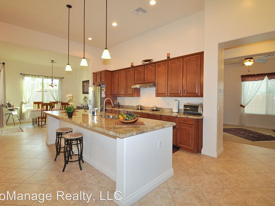 1st image of 2875 E Wildhorse Dr