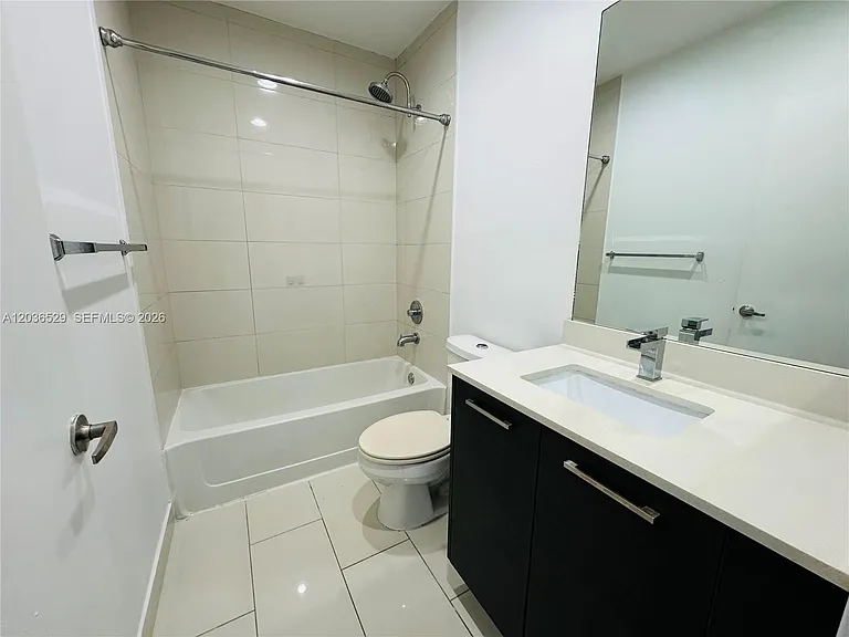 3507 NW 13th St #3507 — Photo 9