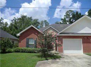 40097 Emerald Dr #B, Ponchatoula, LA 70454