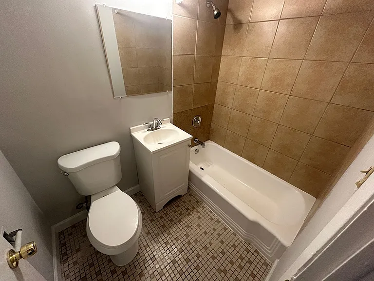 1500-04 North 22nd Avenue — Photo 11