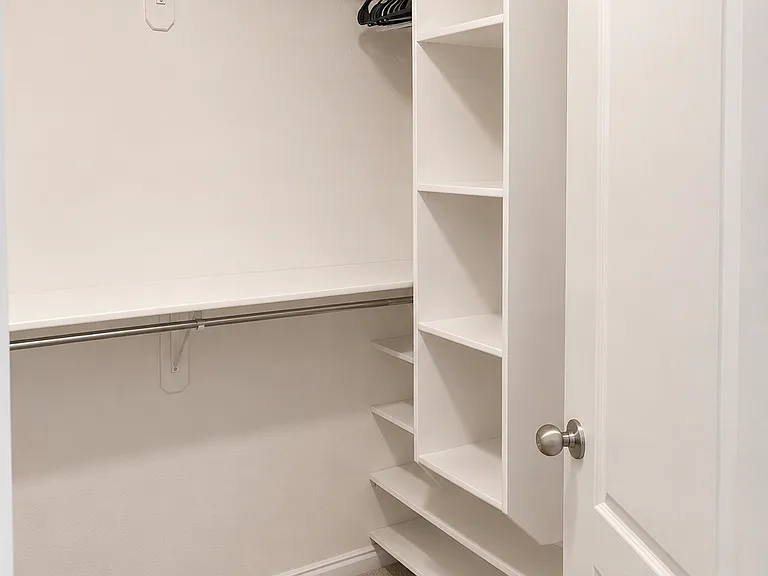 956 W Burro Way — Photo 13