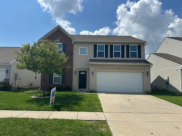676 Classic Ln, Greenwood, IN 46143