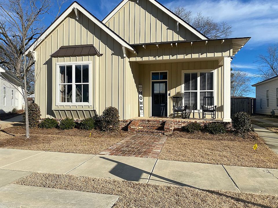 1st image of 68 Carriage Ln
