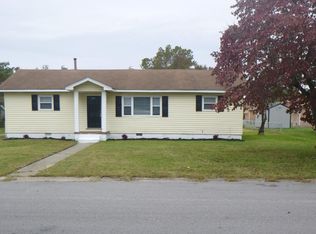 203 Riddick Dr, Portsmouth, VA 23701