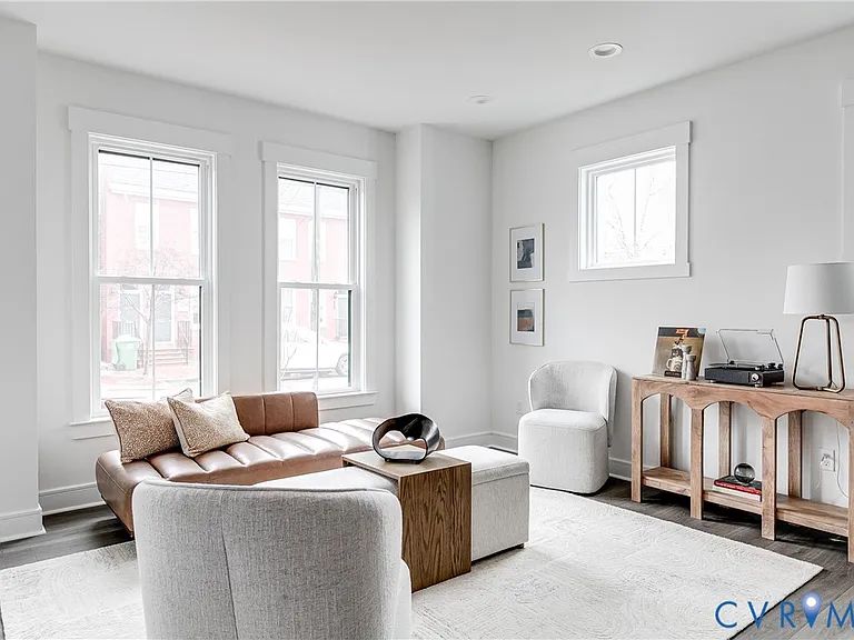 1823 W Cary St #A — Photo 12