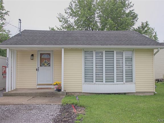 2nd image of 5365 Lake Ave